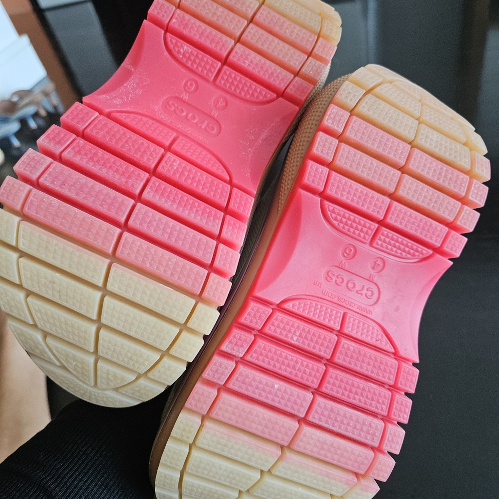 Crocs Mega Crush Classic Clog